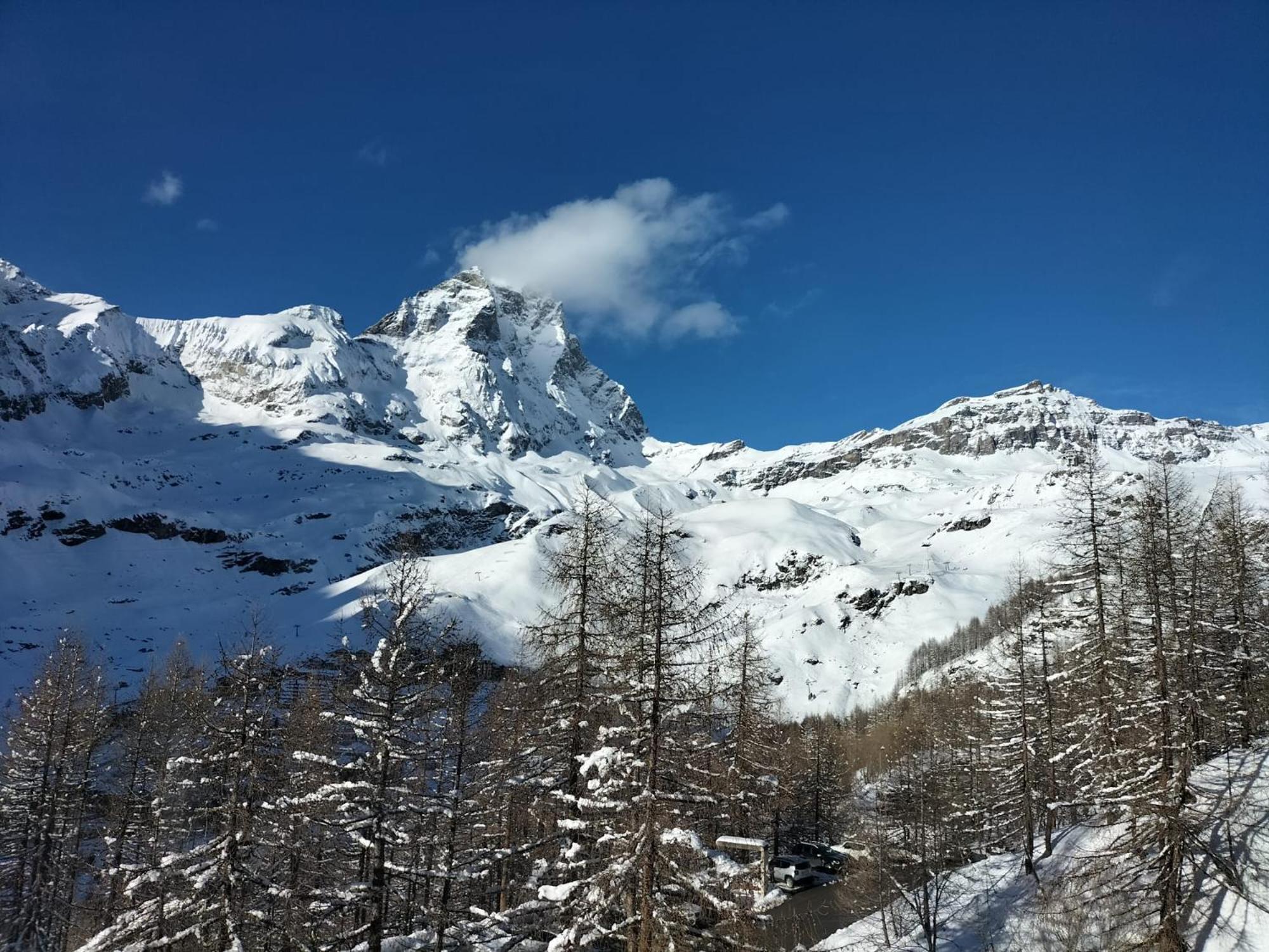 Cervinia Apartments เบรยล์-แชร์วิเนีย ภายนอก รูปภาพ